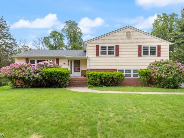 56 Round Top Rd, Warren Twp., NJ 07059