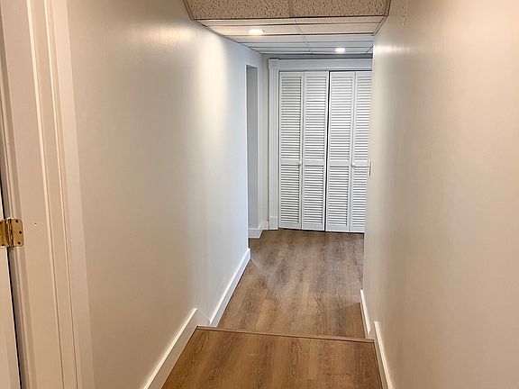 3rd image of 197 Main St #303