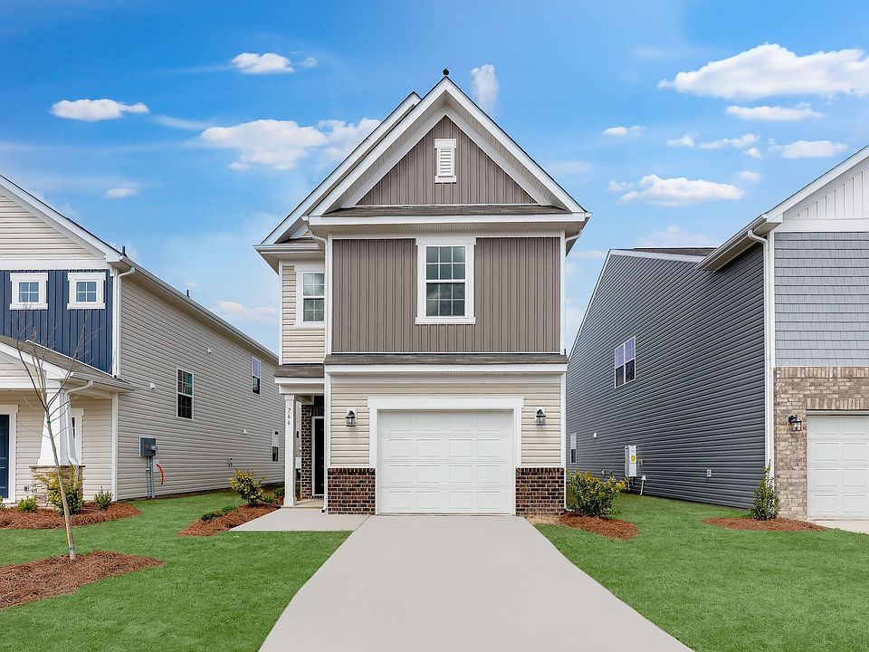 Taylor Hill Midlands Lexington 1