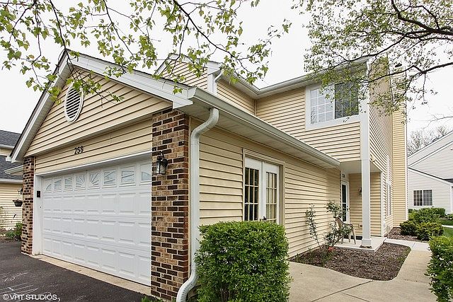 1st image of 258 Brittany Dr