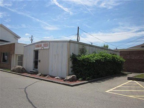 4th image of 108 Municipal Ln