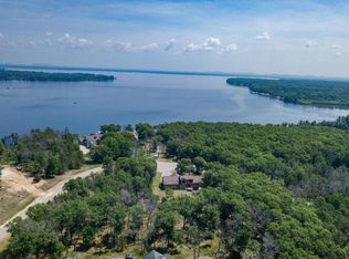 W5037 Timber Ridge Ln, Mauston, WI 53948