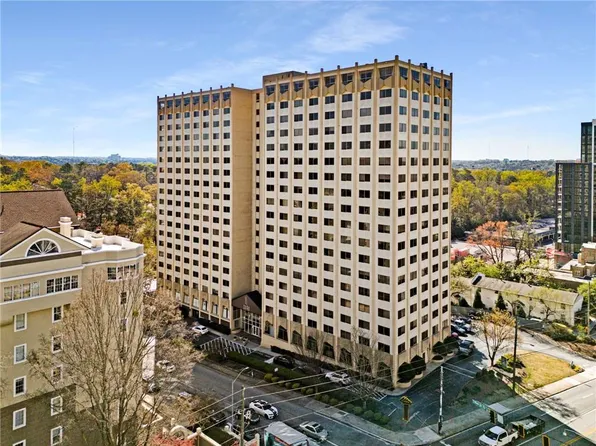 2479 Peachtree Rd NE APT 1107, Atlanta, GA 30305