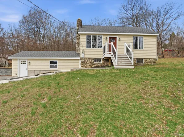 28 Branch Street, Monroe, NY 10950