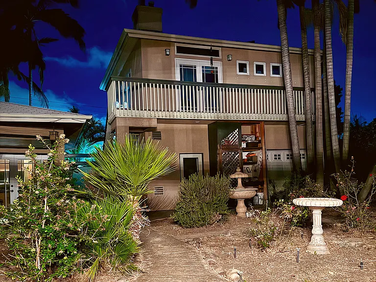 5077 Gaylord Dr — Photo 11