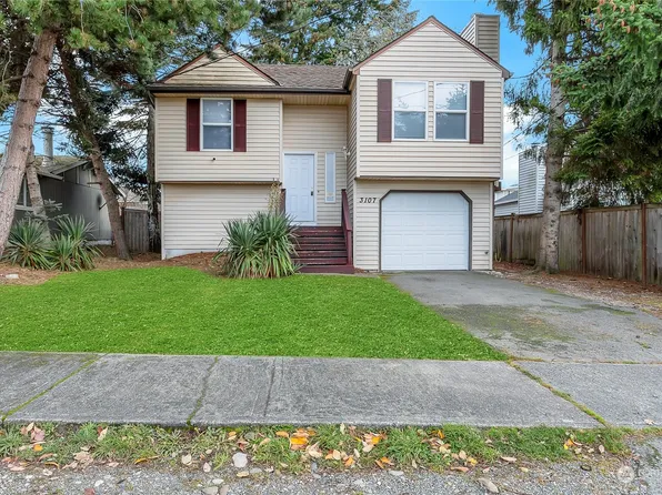 3107 57th Avenue NE, Tacoma, WA 98422