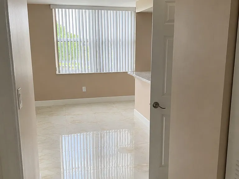 9420 Tangerine Pl — Photo 3