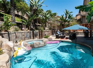 3335 Amy Dr, Corona, CA 92882