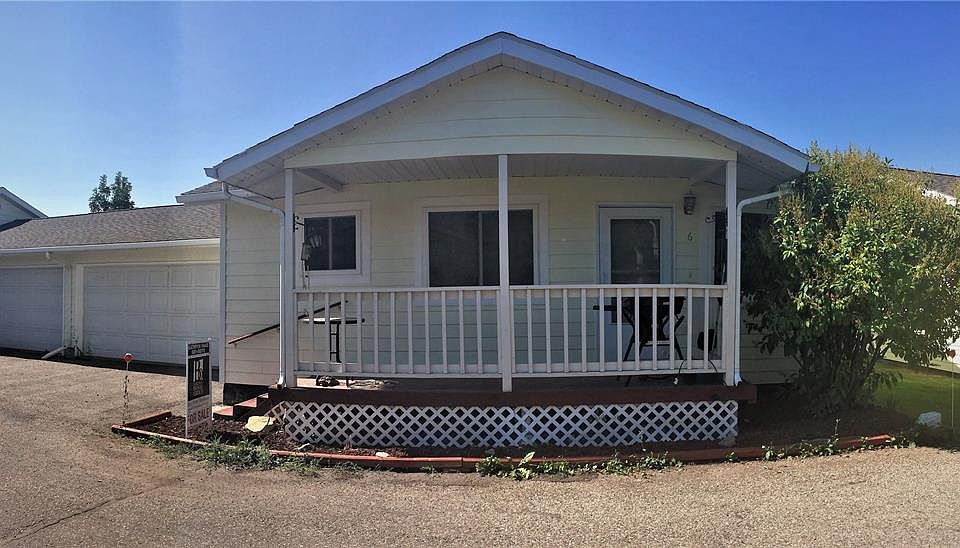 1st image of 6 Marjorie Ln Unit 6