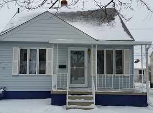 2310 Taft Ave, Oregon, OH 43616