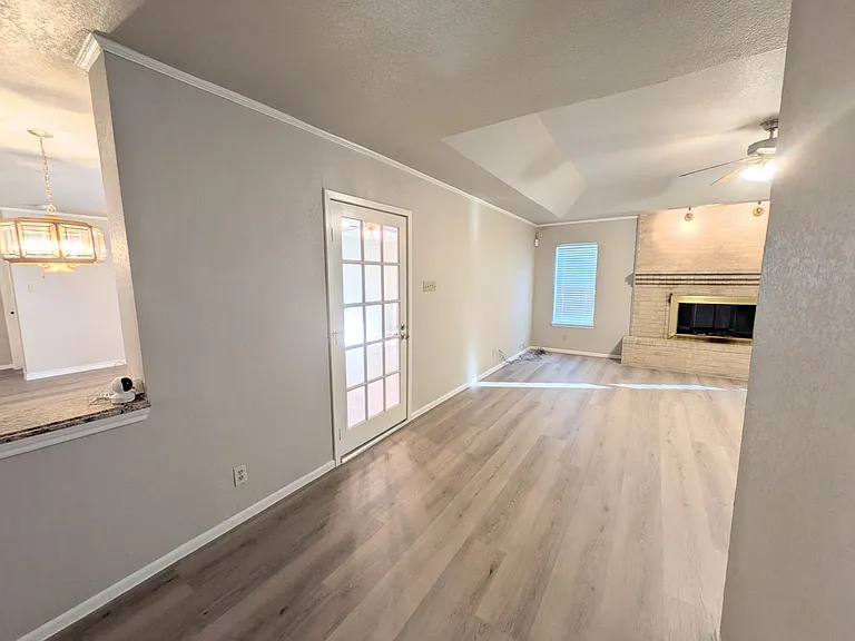 6618 Cloverbend St — Photo 14
