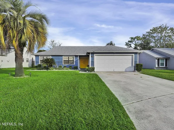 8573 MOSS POINTE Trail N, Jacksonville, FL 32244