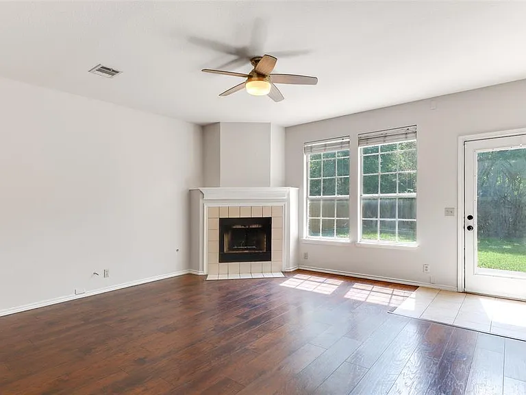 1204 Stepp Bnd — Photo 34