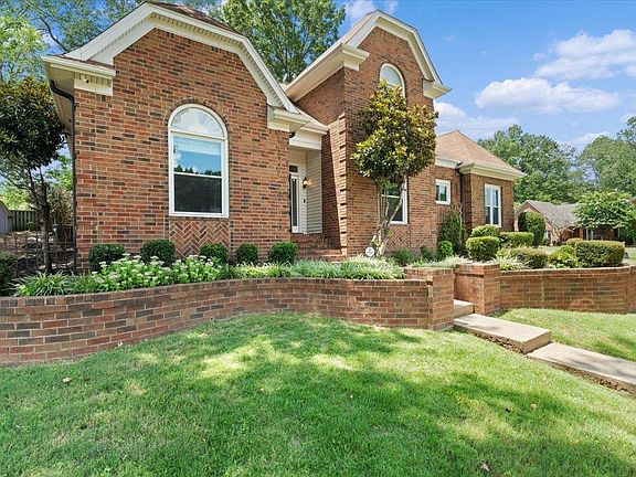 3rd image of 8744 Grandbury Pl