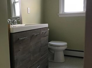 7 Cottage Pl, Garfield, NJ 07026