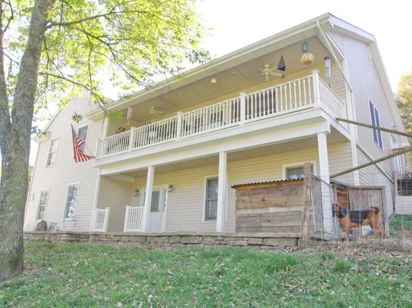 7717 N Hogan Rd, Aurora, IN 47001