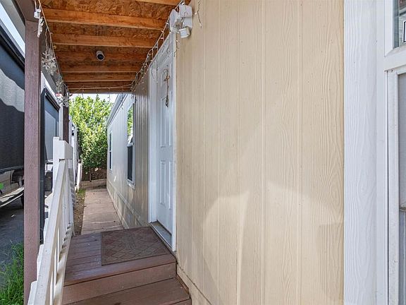 2nd image of 1638 Calavo Rd Space 34