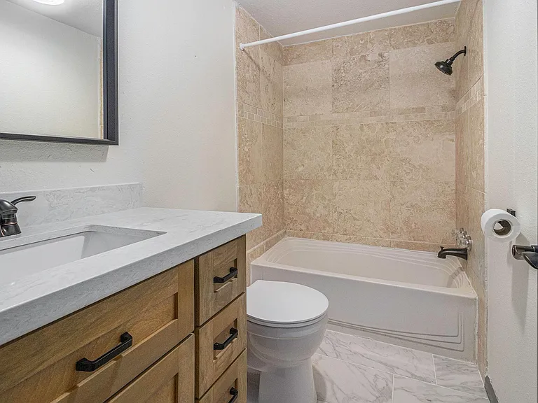 6506 N Martin Luther King Ave — Photo 24