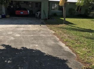 1469 Riverview Dr, Moore Haven, FL 33471