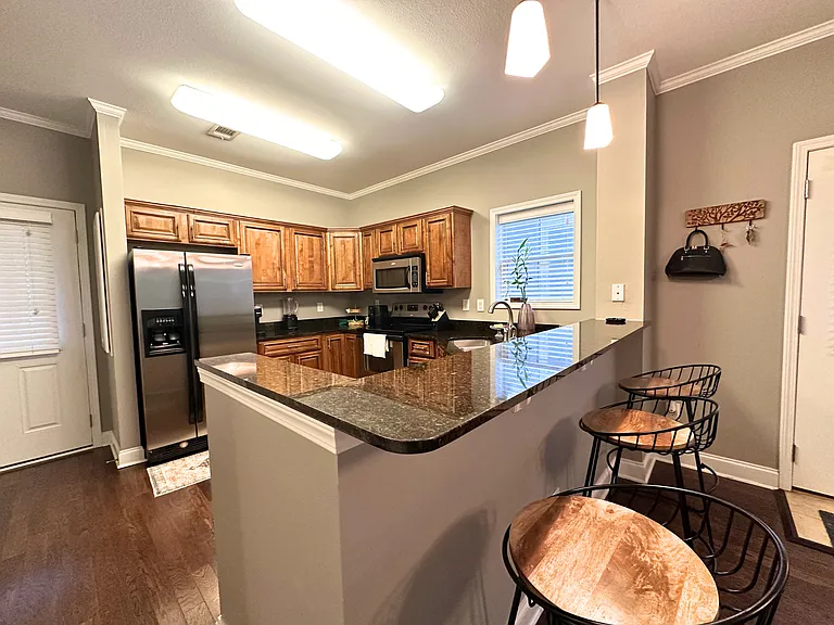 25806 Pollard Rd #205 — Photo 4