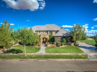 860 N Riverwood Ln, Santa Clara, UT 84765