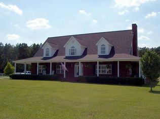 3376 Roche Ave, Vernon, FL 32462