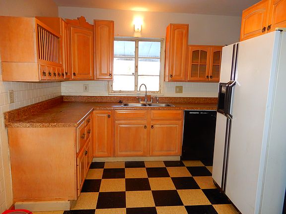 2nd image of 1170 E 67th St