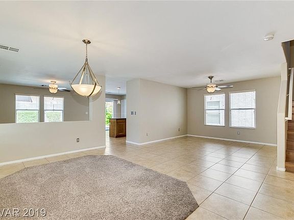 3rd image of 9577 Glen Iris St