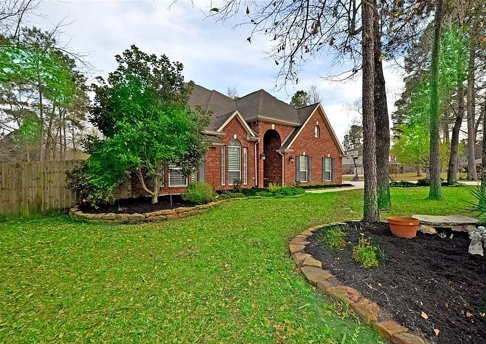 1st image of 33126 Tall Oaks Way