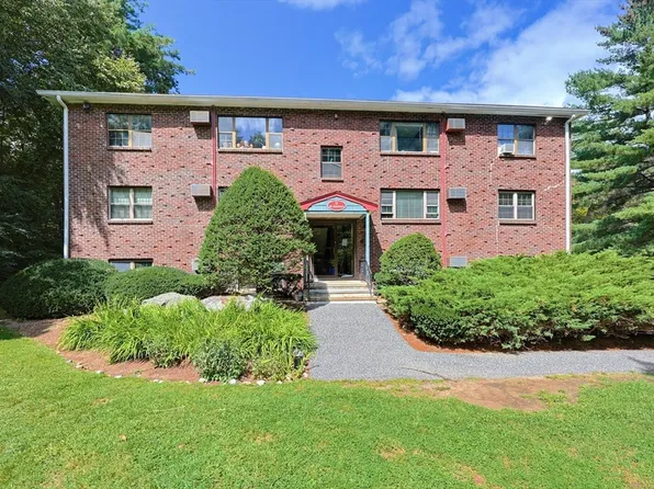 35 Swanson Ct APT 34D, Boxboro, MA 01719
