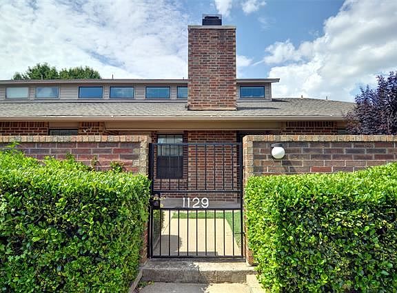 2nd image of 1129 Forest Creek St