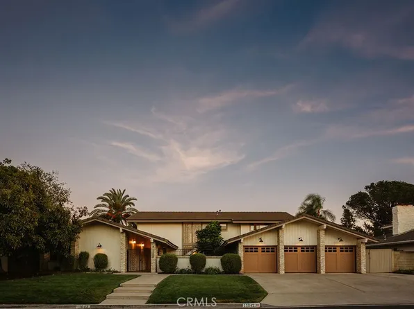 11042 Hunting Horn Dr, Santa Ana, CA 92705