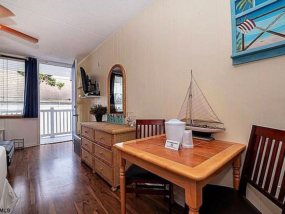 2nd image of 3420 Haven Ave Unit 212