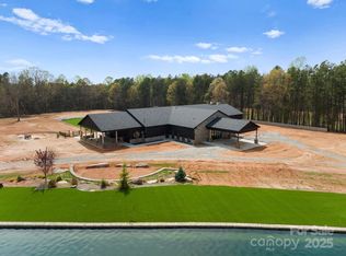 1565 Shinnville Rd, Cleveland, NC 27013