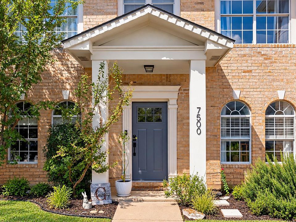 1st image of 7500 Lobelia Dr