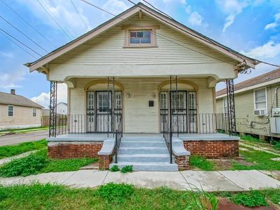 2502 Music St, New Orleans, LA, 70117