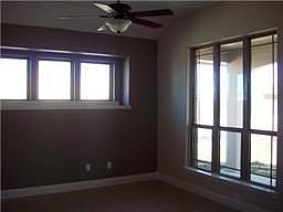 3rd image of 215 Briarstone Dr
