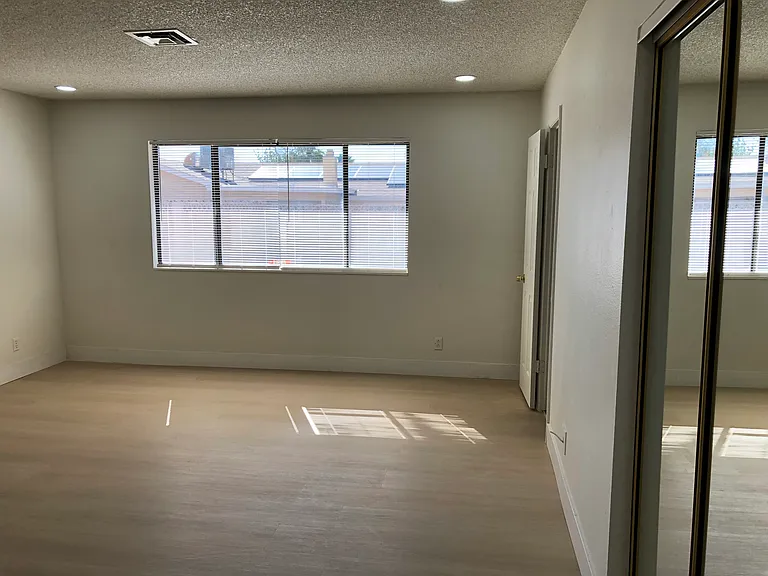 2409 El Tesoro Ct #1 — Photo 16