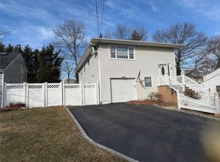 49A Huron St, Pt Jefferson Station, NY 11776