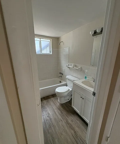 835 Parkcrest Dr #A — Photo 11