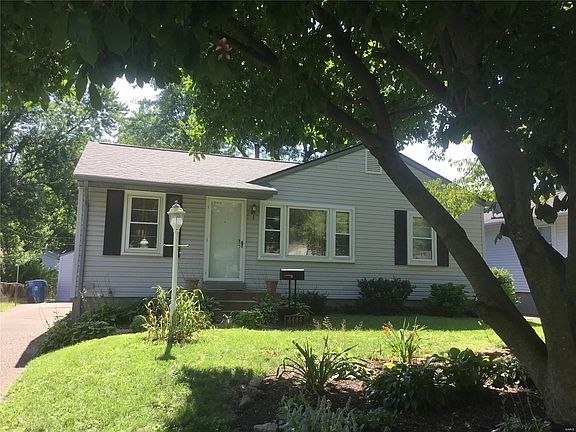 3rd image of 4444 Boswell Ave