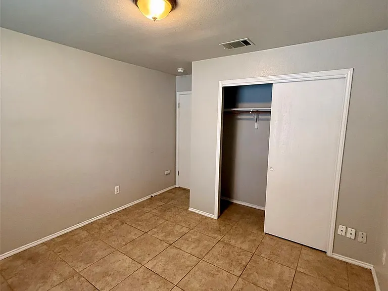 3504 Banda Ln — Photo 21
