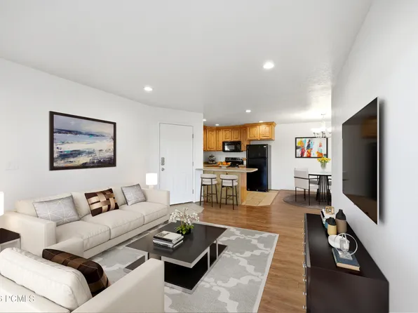 595 S Main St APT 10, Kamas, UT 84036