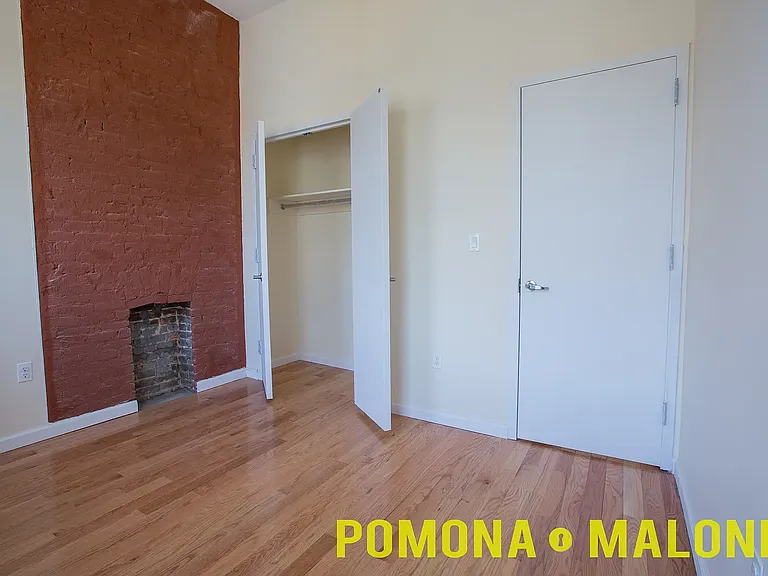 53 Graham Ave #3C — Photo 7