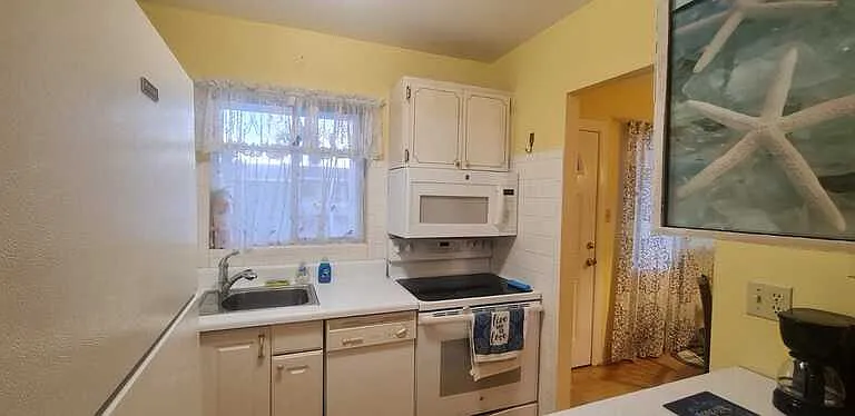 1874 Sunny Dr #F32 — Photo 4
