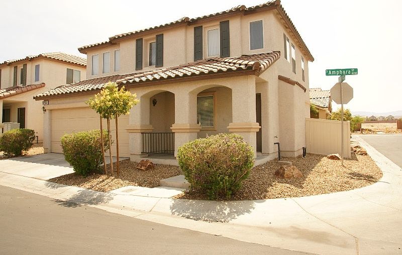1st image of 8255 Amphora St