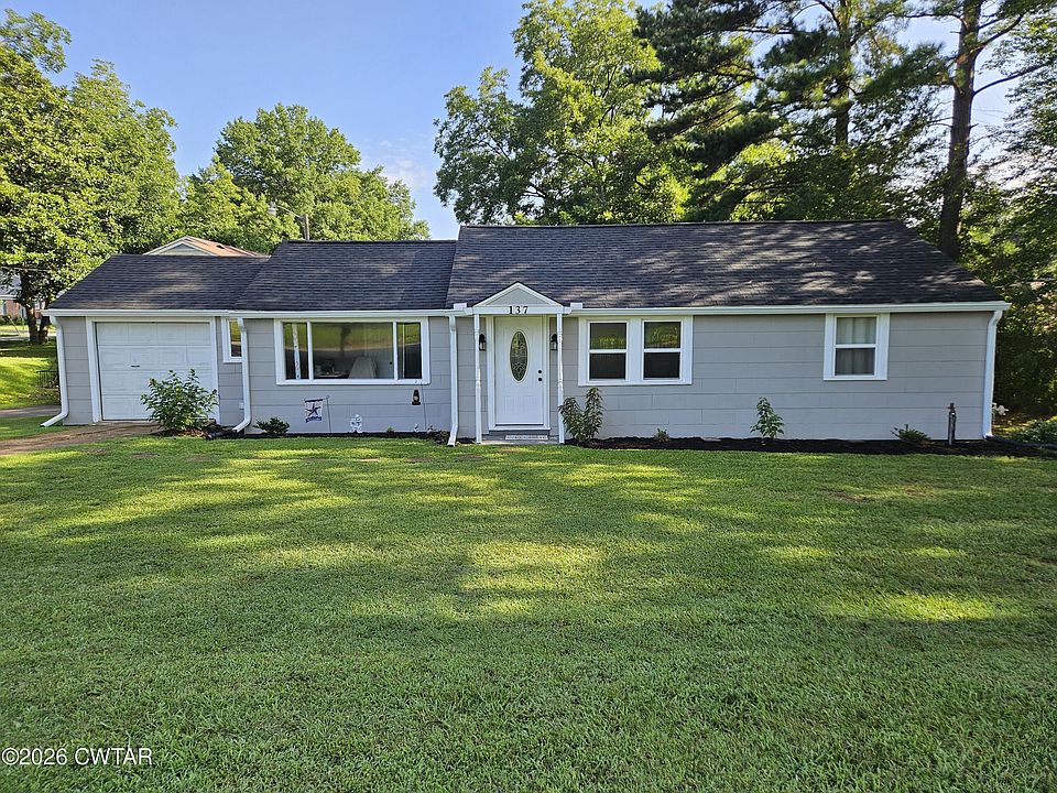 1st image of 137 4th St