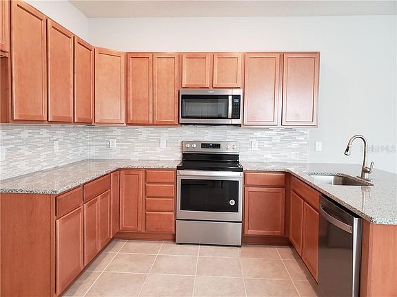 3rd image of 2659 Mead Ave
