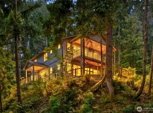 75 Louise View Drive, Bellingham, WA 98229