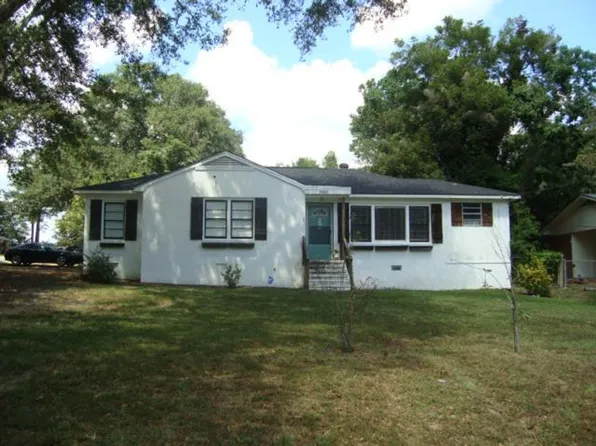 3801 Austin Dr, Columbus, GA 31909